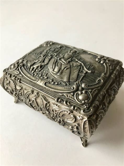 small metal trinket box|vintage metal trinket box.